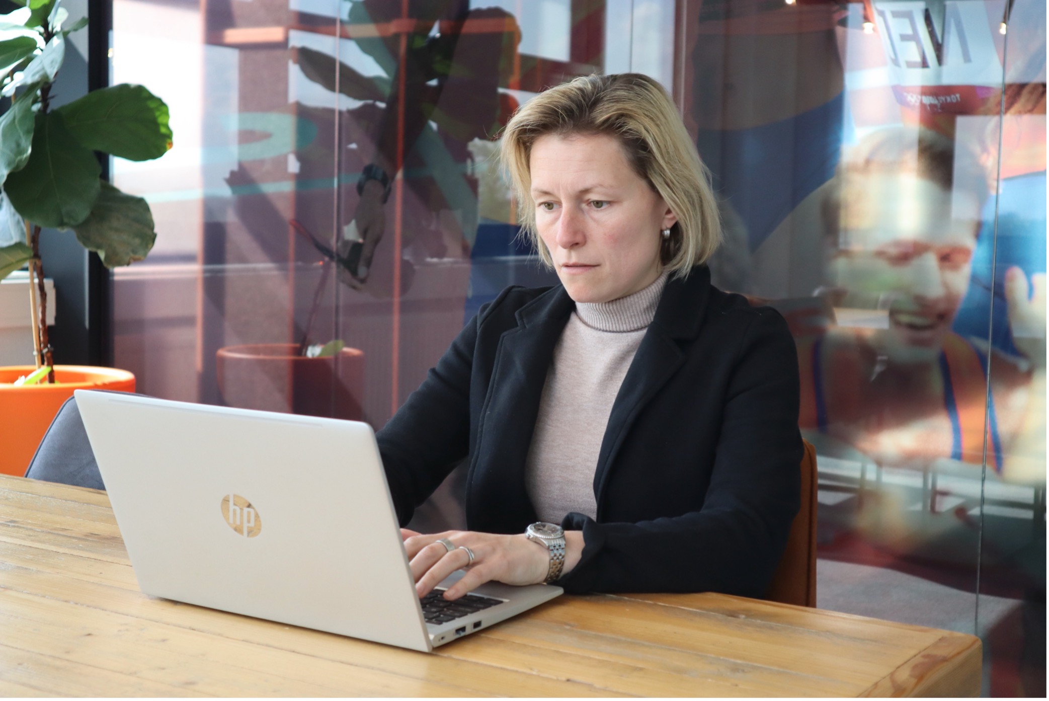 AI en cybercriminaliteit: de gevaren en oplossingen voor (MKB) bedrijven